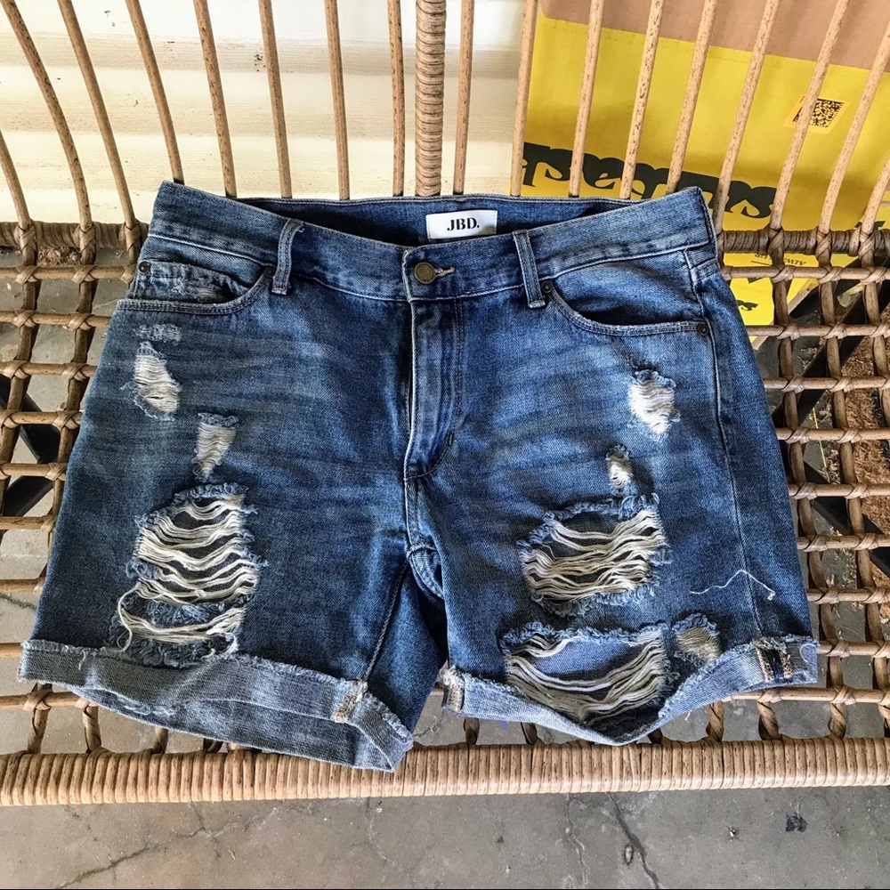 Preowned Longish JBD DISTRESSED SHORTS